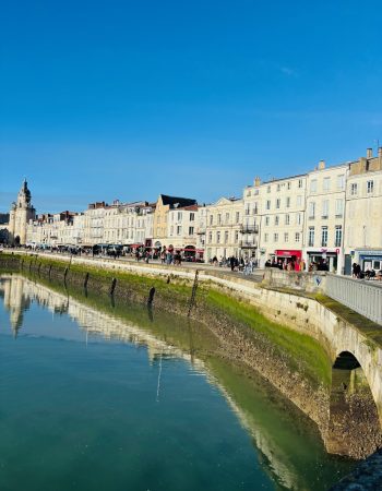 Larochelle